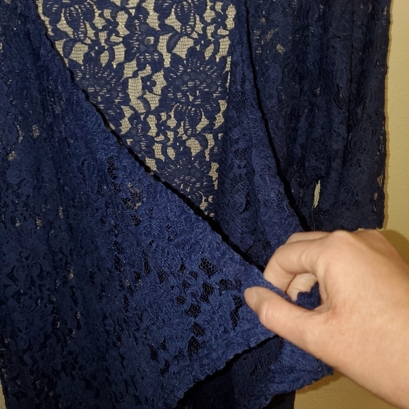 nwt Lularoe Small Monroe lace open front kimono - Picture 4 of 5
